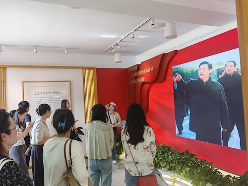 小古城村参观现场照片